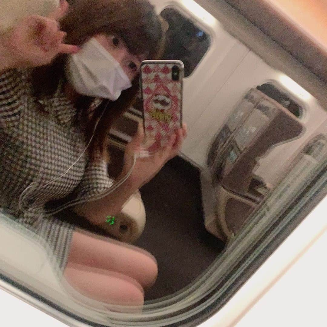 霧島さくらのインスタグラム：「すんかんせん🚄」