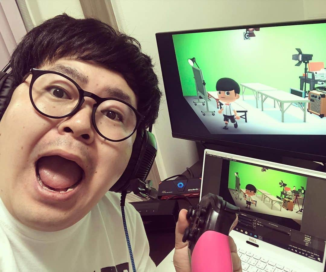 たくやさんのインスタグラム写真 - (たくやInstagram)「ゲーム三昧だった自粛期間🎮🕹 ゲーミングモニターを買い📺 さらにはゲームチャンネルのスタッフさんにリモートで配線やら設定などをおしえてもらい👨🏻‍💻 自宅からゲーム配信が出来る状態になりましたよ  ゲーム配信スキルがどんどん上がってるー  少しずつ仕事も始まりだし、通常に戻りつつありますが、まだまだ気をつけて、行動します  #つながろうさいたま  テレビ埼玉 「のびのびシティさいたま市」 毎週日曜日 10時45分から」5月31日 18時32分 - takuya_the_touch