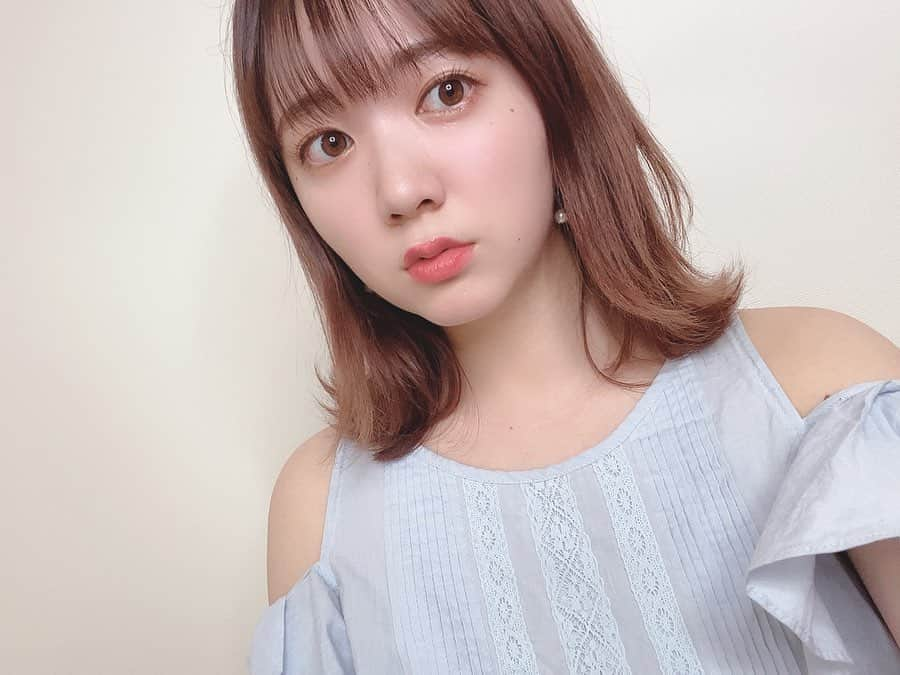 伊藤彩沙さんのインスタグラム写真 - (伊藤彩沙Instagram)「今日はオレンジシャドウでした🍊🧡 夏はオレンジ使いたくなる〜！！ ちなみにDAZZSHOPの単色シャドウだよ〜👍 クリアなオレンジだから使いやすい！ #あやさコスメ　#DAZZSHOP #ものもらいそろそろ治りそう」5月31日 20時23分 - ayasacream