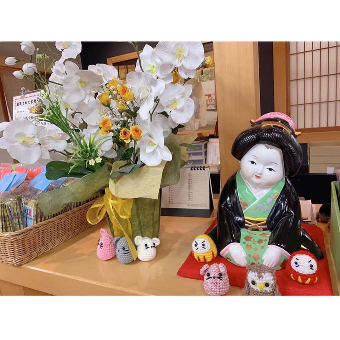 平岡映美さんのインスタグラム写真 - (平岡映美Instagram)「今年1月に行った　#福太郎 さん☺️🌸 美味しい和菓子をいただきました♡ また、行きたいと思います！ #皆さまに幸せなことがたくさんありますように 。 #平岡映美　 #三嶋大社 さま #感謝」5月31日 21時11分 - eimi_hiraoka_official