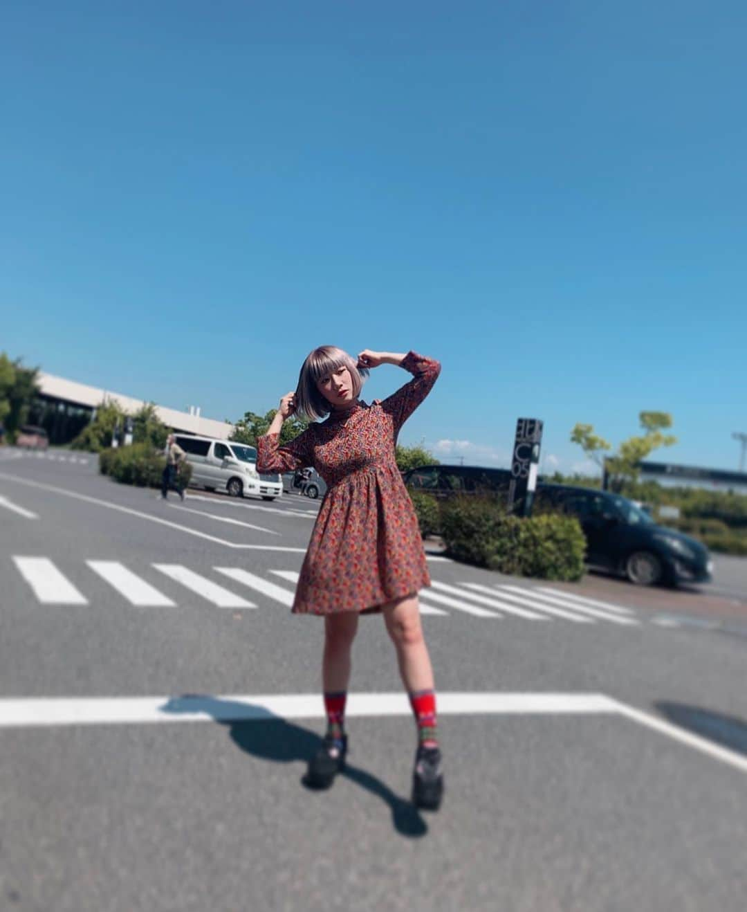 KARIN さんのインスタグラム写真 - (KARIN Instagram)「あーおーぞーらー 今日載せたYouTube見てくれましたか？？ ちょーーーー辛かったよ〜🌶 まだ見てない方見てみてください、  お家でゆっくりしてるのでコメント返します☁️」5月31日 21時27分 - karin.tempurakidz