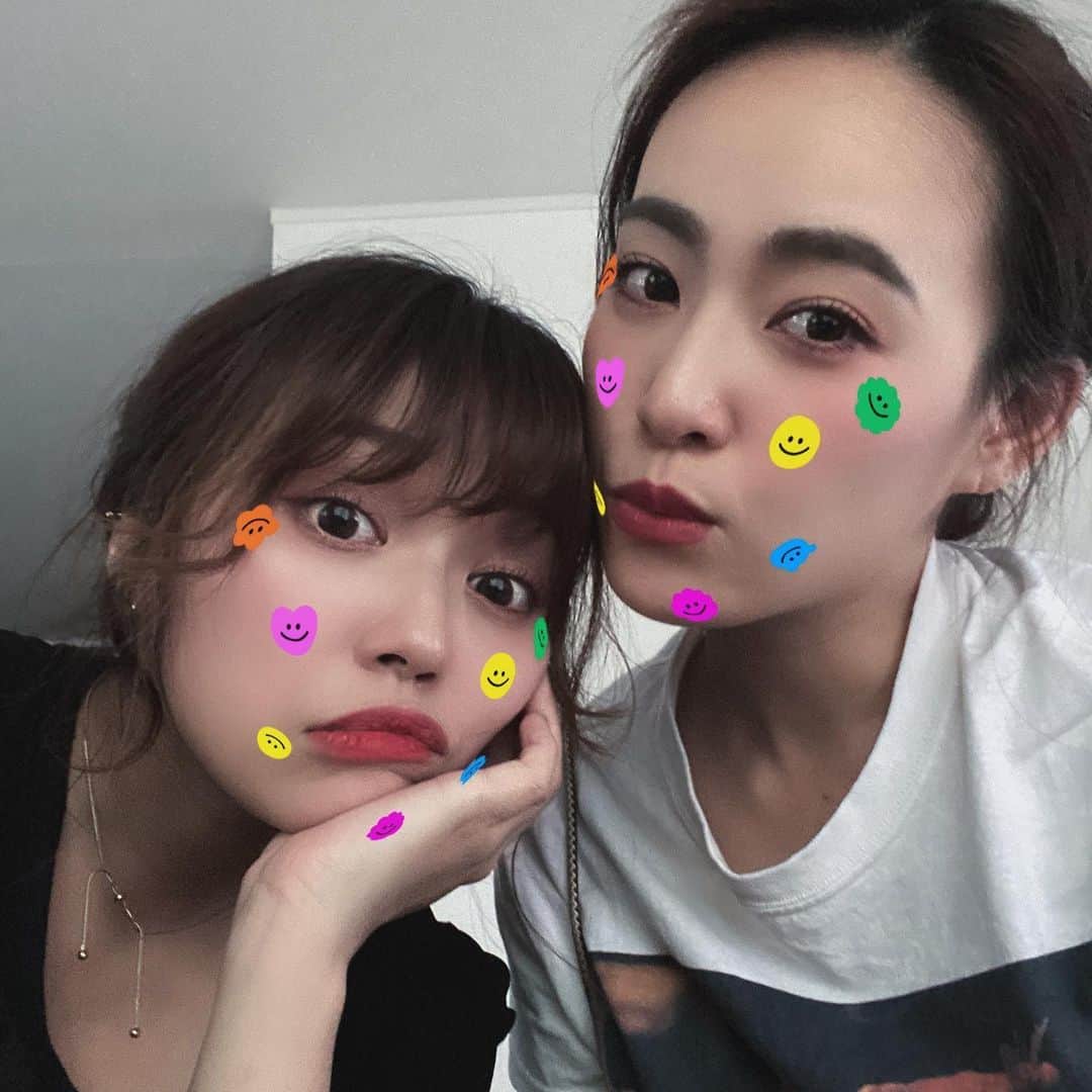 長嶋りあんのインスタグラム：「ラブ谷園🔮🔮🔮 #小学校からの親友  @tg.kana」
