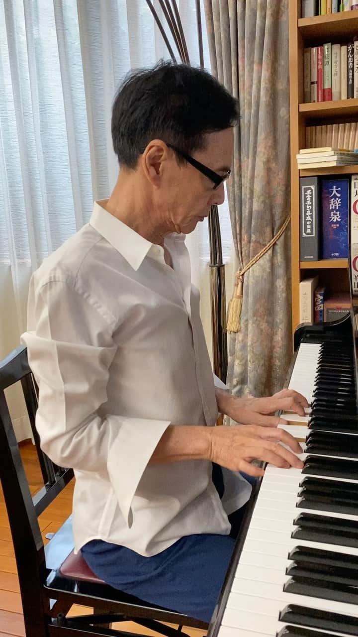 森進一のインスタグラム：「新曲です！」