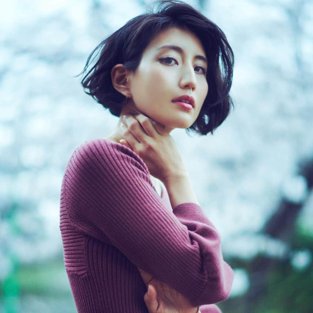 望月一花のインスタグラム：「前髪無しver.」