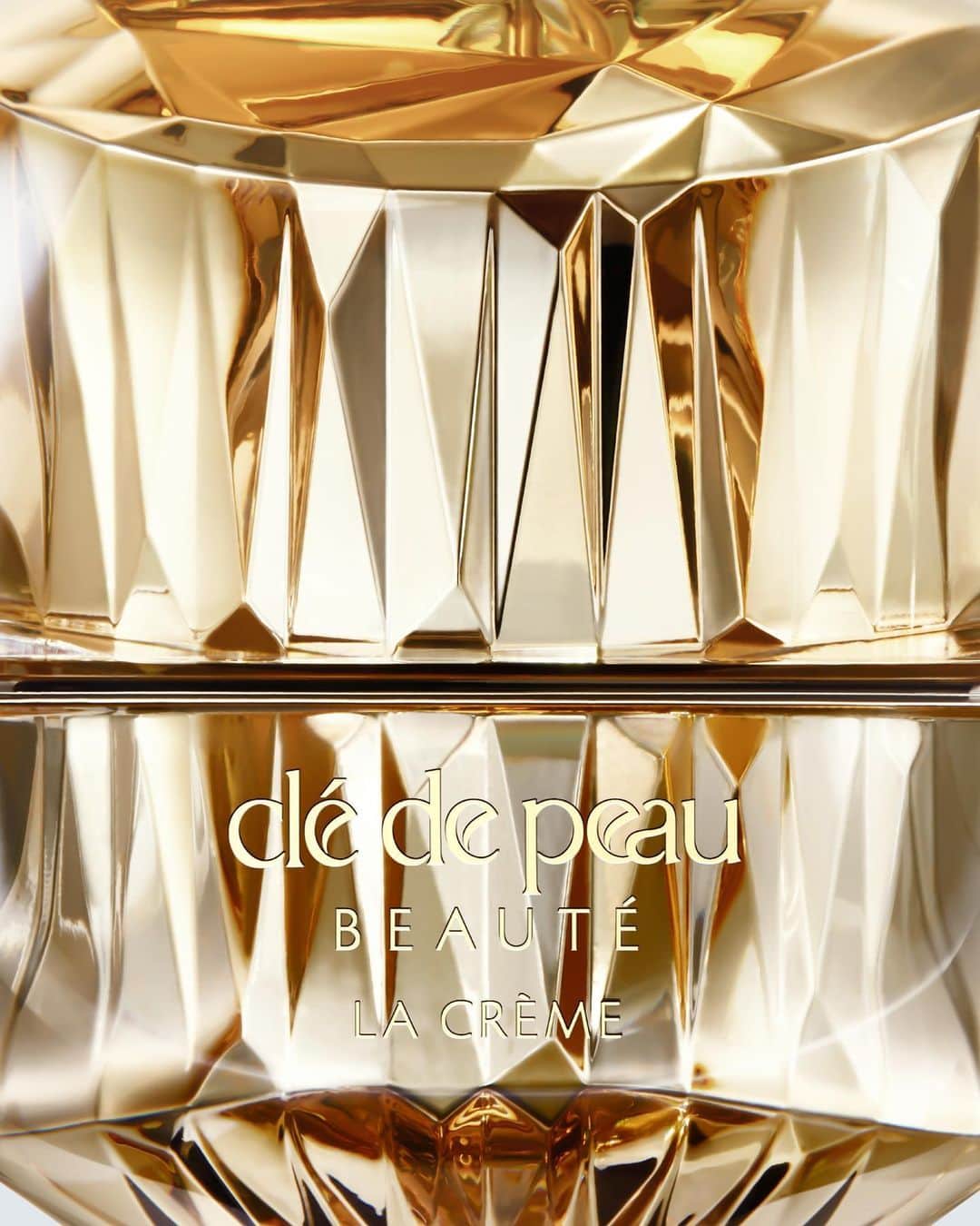 Clé de Peau Beauté Officialのインスタグラム