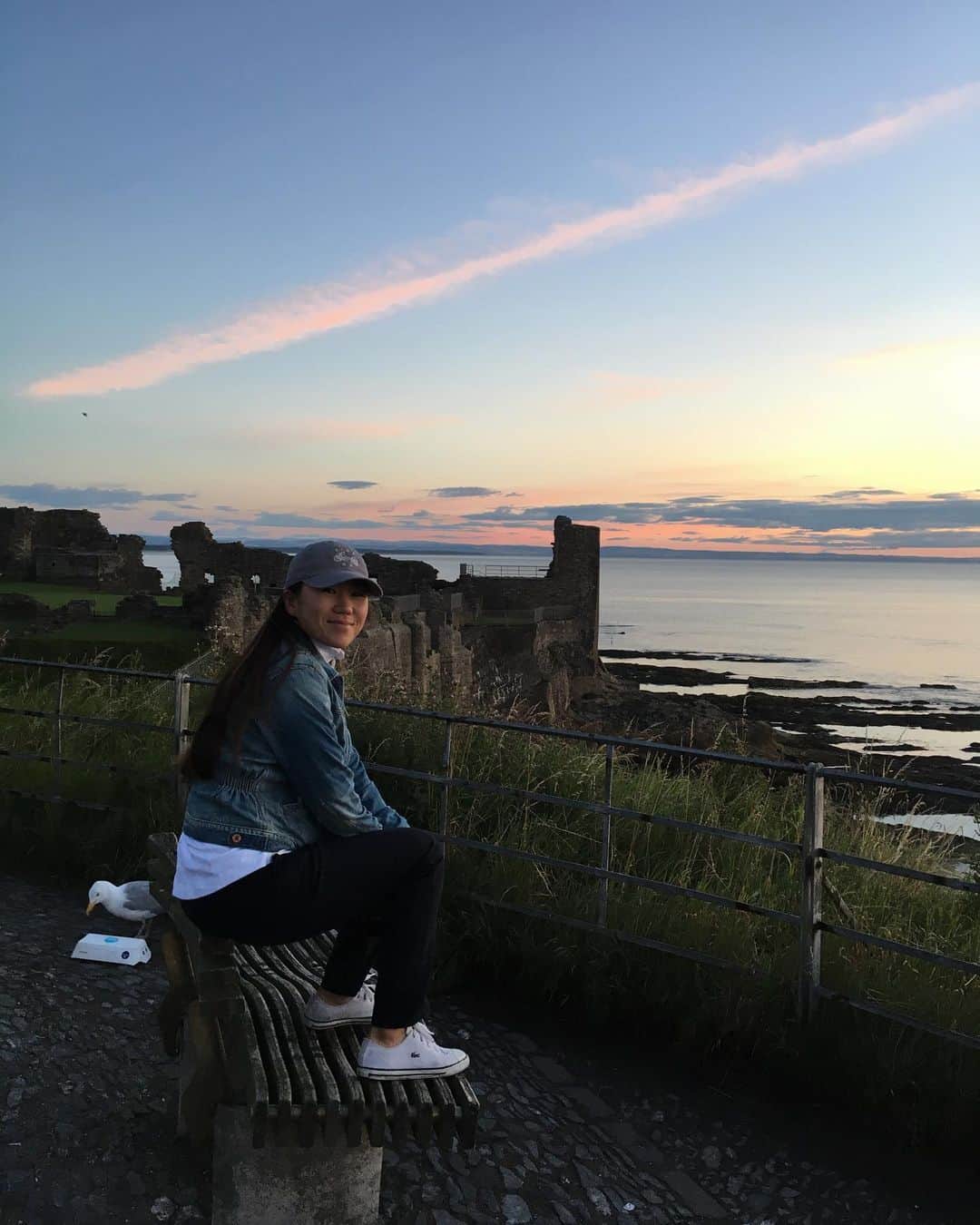 キム・インキョンのインスタグラム：「매일 변하는 한결 같은 우린 바다를 닮았다. #바다의 날#Oceanday」