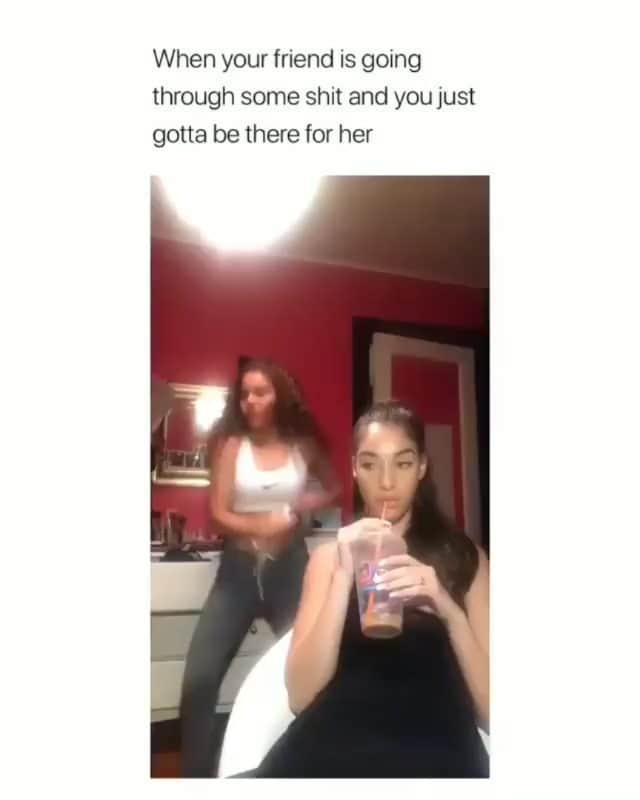 Funny Postsのインスタグラム：「••••••••••• 😂 Me, with my two personalities 💬 Video by: @thelatina6arbie & @queendaleth 🎥 Double tap for more videos!」