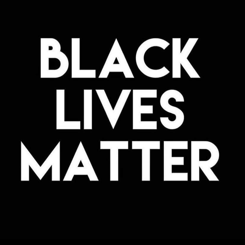 ダービー・スタンチフィールドさんのインスタグラム写真 - (ダービー・スタンチフィールドInstagram)「#blacklivesmatter ❤️ Peacefully protesting with flood tides of Love for a higher justice and for true equality for all people of color.」6月1日 4時51分 - darbysofficial