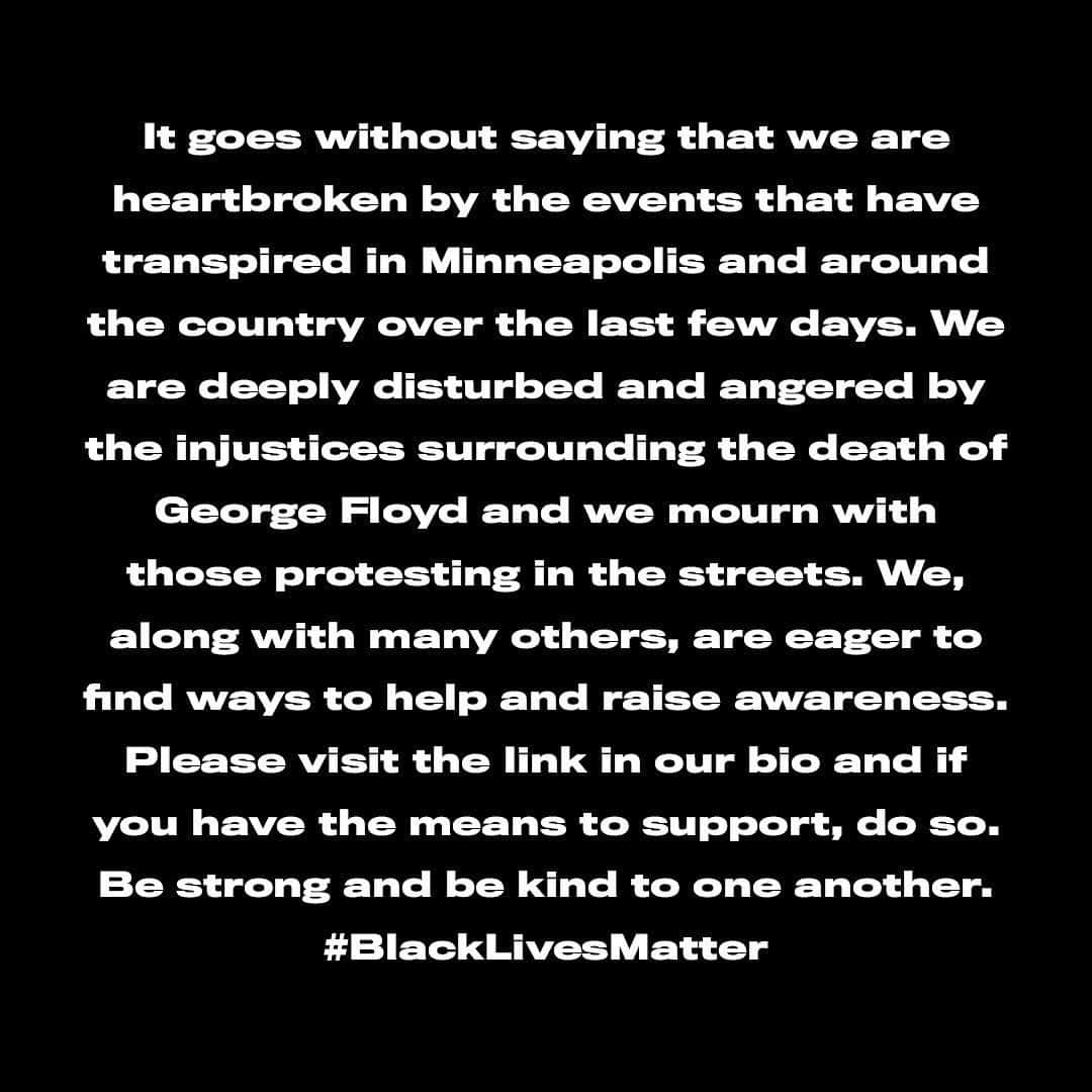 All Time Lowのインスタグラム：「Link in bio #blacklivesmatter」