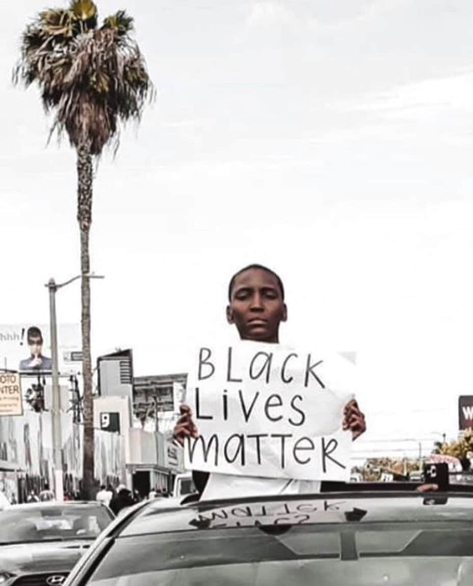 ロッテ・ヴァービークさんのインスタグラム写真 - (ロッテ・ヴァービークInstagram)「‘A riot is the language of the unheard’ MLK 🙏🏻 #blacklivesmatter #blm #enoughisenough」6月1日 8時31分 - lotteverbeek