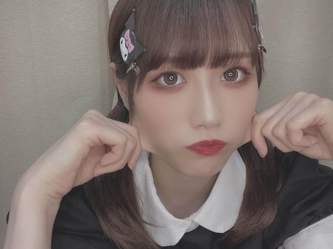 西潟茉莉奈さんのインスタグラム写真 - (西潟茉莉奈Instagram)「. . 地雷メイク💄⚡️ . . #カラコン　#大きすぎィ  #地雷メイク　#誰」6月1日 18時42分 - marina_1016.n