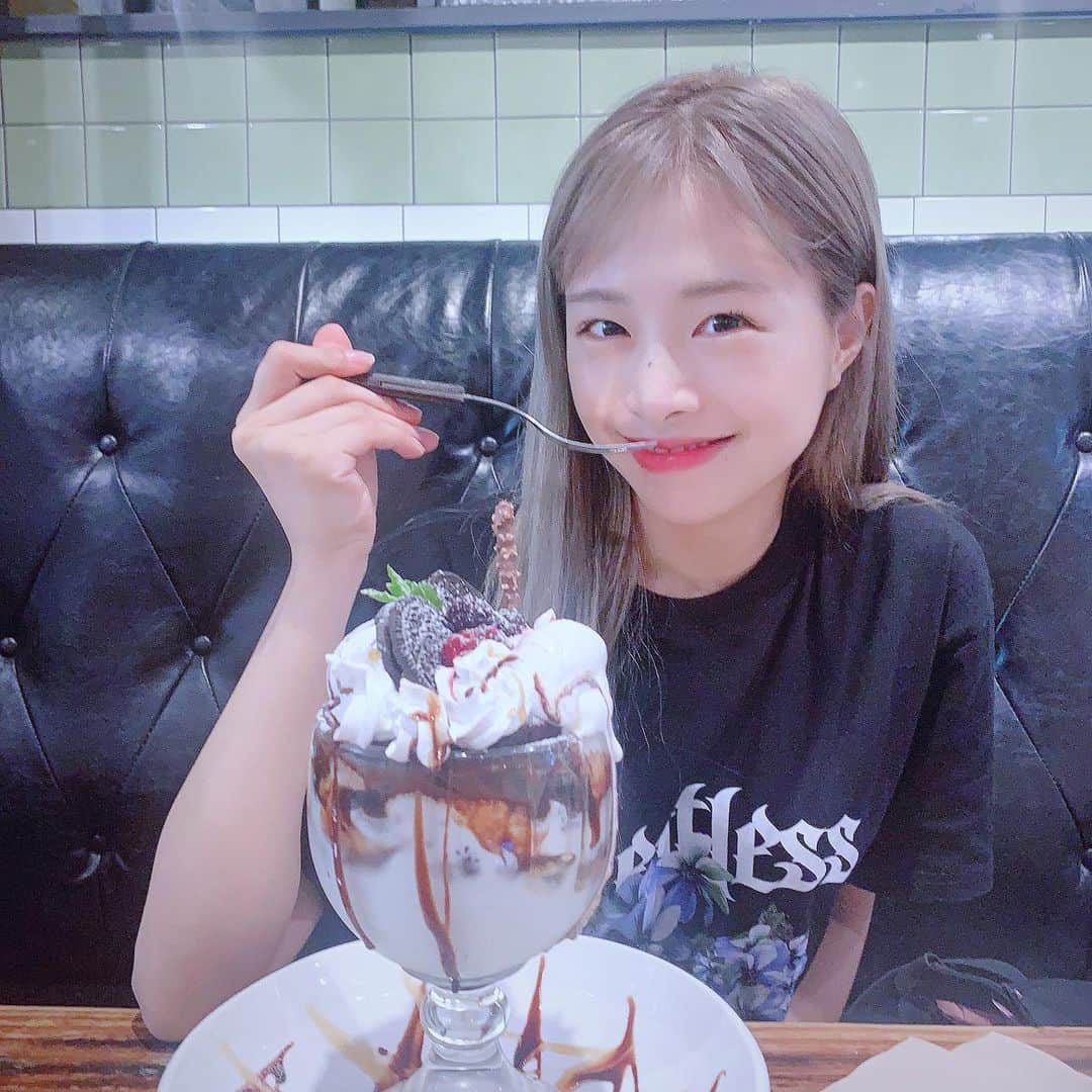 チェウォンさんのインスタグラム写真 - (チェウォンInstagram)「꺄르륵😽😻」6月1日 19時13分 - chaeni_0824