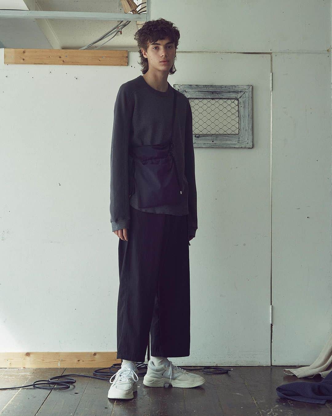 ウィザードのインスタグラム：「2020 SPRING SUMMER COLLECTION ”New Dawn Fades”  1980’s  jim jarmusch の作品 "Permanent Vacation” とJoy Divisionの楽曲 ”New Dawn Fades”のストーリーを重ね合わせイメージされたコレクション  OFFICIAL WEB  STORE  https://wizzard.stores.jp/  #wizzard_fac #wizzard #fashion #tokyofashion  #streetfashion  #fashionphoto  #streetwearbrand  #streetwearaddicted #20ss #designersbrand #domesticbrand #2020ss」
