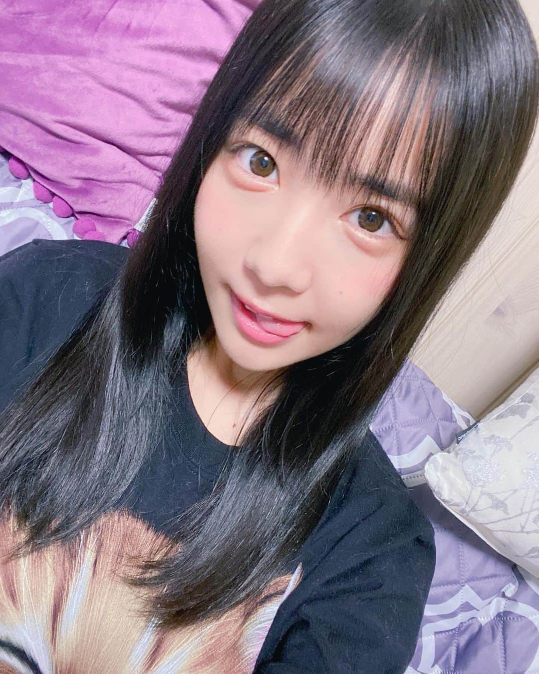 天羽希純さんのインスタグラム写真 - (天羽希純Instagram)「今週どこかで○○を殺すニット着ようかな〜  見たい人ー？」6月1日 19時48分 - amaukisumi