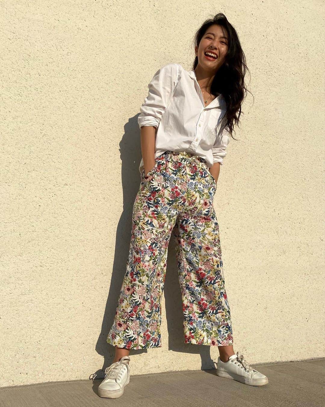 恵里花のインスタグラム：「HELLO #JUNE 😄👋🏼﻿ ﻿ 今年も残り半年を切りました…！﻿ ﻿ 去年と生活がガラッと変わり﻿ まだまだ油断できない日々が続いていますが﻿ 6月も乗り切っていきましょうね☀️﻿ ﻿ #erikasfd﻿ #フリーランスモデル﻿ #フリーモデル﻿」