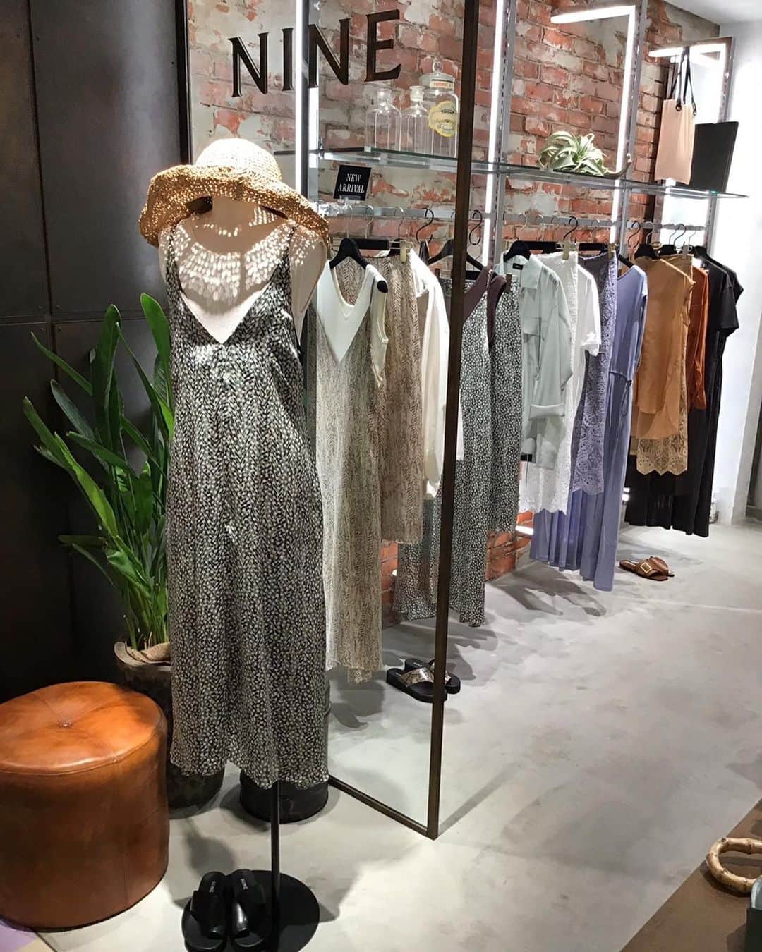 NINEさんのインスタグラム写真 - (NINEInstagram)「NINEアトレ恵比寿店 本日営業再開しました!! 大人気のレースベルボトムや 恵比寿店限定カラーワンピースなど 多数入荷しております✴︎ ぜひ、お近くにお越しの際は NINEアトレ恵比寿店へ遊びにいらしてくださいね!! . NINEアトレ恵比寿店 営業再開日:6月1日(月) 営業時間:【平日】10:00-20:00 【土日祝】10:00-19:00 ※当面の間は、時間を短縮して営業致します。 . #NINE#fashion#NINEアトレ恵比寿店#アトレ恵比寿#恵比寿」6月1日 15時41分 - nine_official_outlet