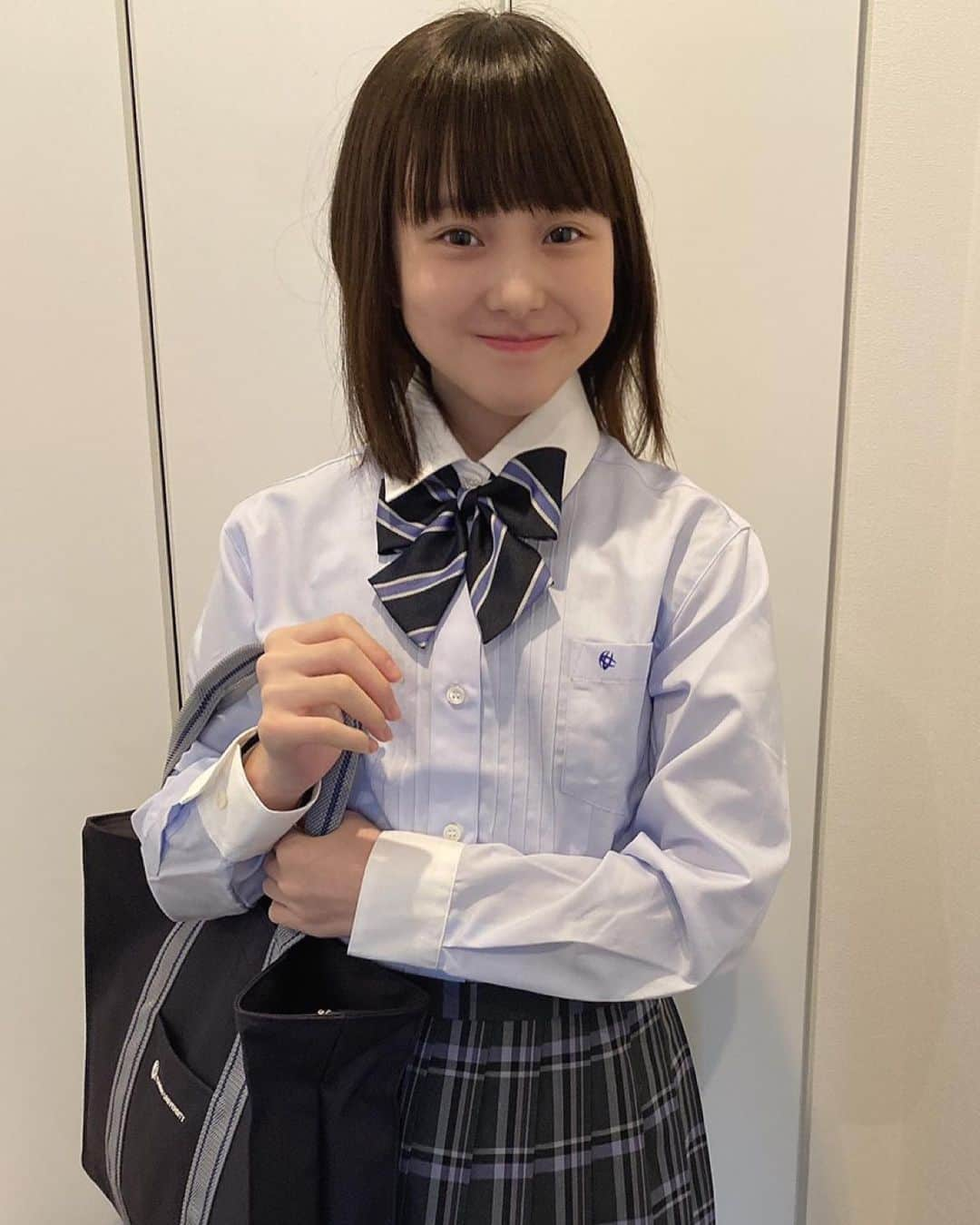 本田紗来さんのインスタグラム写真 - (本田紗来Instagram)「今日は中学校の入学式でした！ 入学式をむかえられてよかったです😆 これから3年間たくさんの思い出を作っていきたいです😊 がんばります😌」6月1日 17時28分 - sara_honda0404