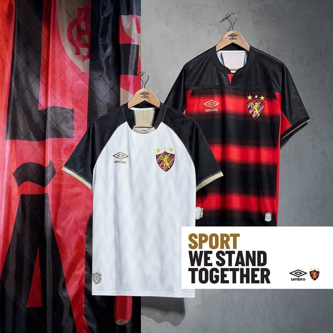 UMBROさんのインスタグラム写真 - (UMBROInstagram)「The new 20/21 Sport Recife Home and Away jerseys celebrating 115 years of history. We stand together with @sportrecife」6月1日 17時38分 - umbro