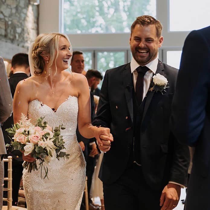 リアム・タンコックのインスタグラム：「1st June 2019, what an amazing day!  #WeddingAnniversary」