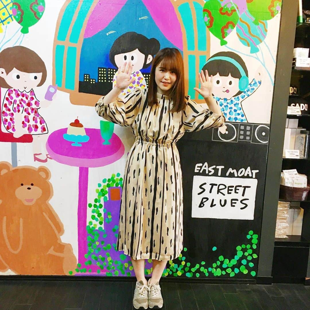 Nao☆ さんのインスタグラム写真 - (Nao☆ Instagram)「今日は朝からお仕事でしたが見事に寝坊してマネジの電話で起きました笑 写真はファンの方にいただいたお気に入りのワンピースです😊✨ お洒落なポーズで写真撮れない人間でごめんね🙏💦✨」6月1日 21時05分 - nao_ngc