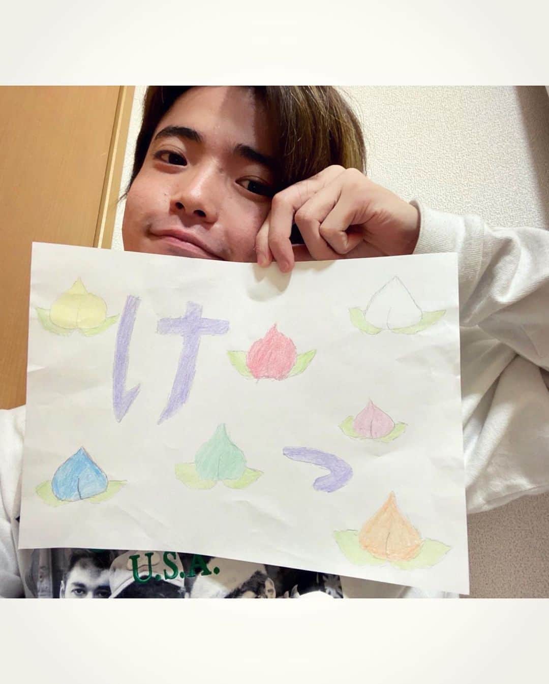 Travis Japan（トラジャ）さんのインスタグラム写真 - (Travis Japan（トラジャ）Instagram)「﻿ 5月毎日投稿、﻿ 楽しんでもらえましたか？﻿ 僕らも楽しかったです！﻿ 6月からも共に元気に﻿ 過ごしましょう！﻿ ﻿ そこで、7人から﻿ 紹介したい曲があります！﻿ ﻿ 「Namidaの結晶」です﻿ Travis Japan初めてのMV作品﻿ 僕らの魅力や虎者の世界観﻿ 皆さんも﻿ 味わってみてください！﻿ ﻿ なみだのけっしょうで﻿ アイウエオ作文を添えます！﻿ ﻿ ななにんそろって﻿ みんながいてくれるから❗️﻿ だってみんなかっこいいから何回も見ちゃうでしょ？﻿ のびのび自分達らしく﻿ けっかを出すから待っててね❤️﻿ しょーますとごーおん﻿ うみを渡っていざ!! 夢のHollywoodへ﻿ ﻿ チェケラ！﻿ ﻿ ﻿ Did you enjoy us posting everyday in May?﻿ We definitely enjoyed it!﻿ Let’s enjoy June with lots of energy together!﻿ ﻿ So, there’s a song the 7 of us would like to introduce! ﻿ ﻿ It’s called “Namida-no-kesshou”﻿ Travis Japan’s first MV piece﻿ Everyone please have a taste of our charm and TraJa’s world!﻿ ﻿ We will put together a A-i-u-e-o sentence with Namida-no-kesshou!﻿ ﻿ Because all 7 of us are here together❗️﻿ Because everyone’s so cool, you’re gonna watch it again and again right?﻿ We’re going to show results in our own way so please keep waiting ❤️﻿ The show must go on! Let’s cross the sea to the dreamland Hollywood﻿ ﻿ See ya!﻿ ﻿ #トラジャオリジナル曲リレー﻿ #Namidaの結晶﻿ #夢の空へ﻿ #7人でのアイウエオ作文は難しい﻿ #Johnnys﻿ #TravisJapan﻿ #宮近海斗 #KaitoMiyachika﻿ #中村海人 #KaitoNakamura﻿ #七五三掛龍也 #RyuyaShimekake﻿ #川島如恵留 #NoelKawashima ﻿ #吉澤閑也 #ShizuyaYoshizawa ﻿ #松田元太 #GentaMatsuda ﻿ #松倉海斗 #KaitoMatsukura」6月1日 21時01分 - travis_japan_official