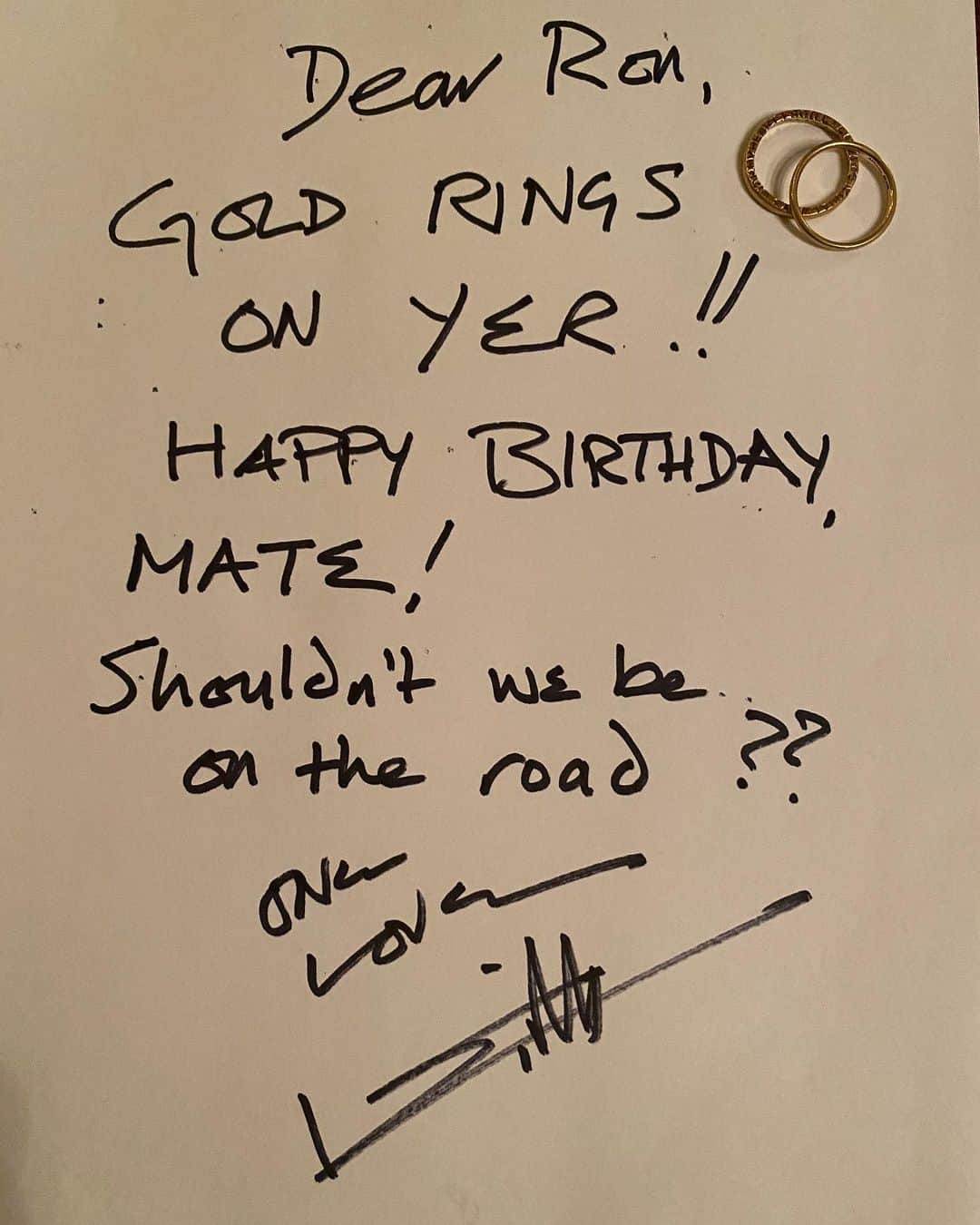 キース・リチャーズさんのインスタグラム写真 - (キース・リチャーズInstagram)「Dear Ron, Gold rings on yer!Happy Birthday,Mate! Shouldn’t we be on the road?? One love, Keith @ronniewood」6月1日 21時09分 - officialkeef