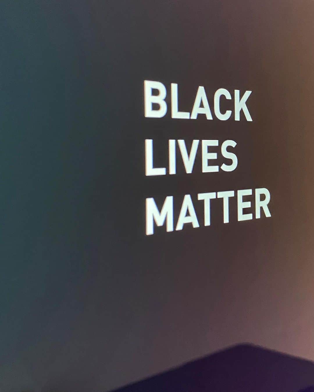 カシミ オムさんのインスタグラム写真 - (カシミ オムInstagram)「#blacklivesmatter」6月1日 21時10分 - qasimi_official