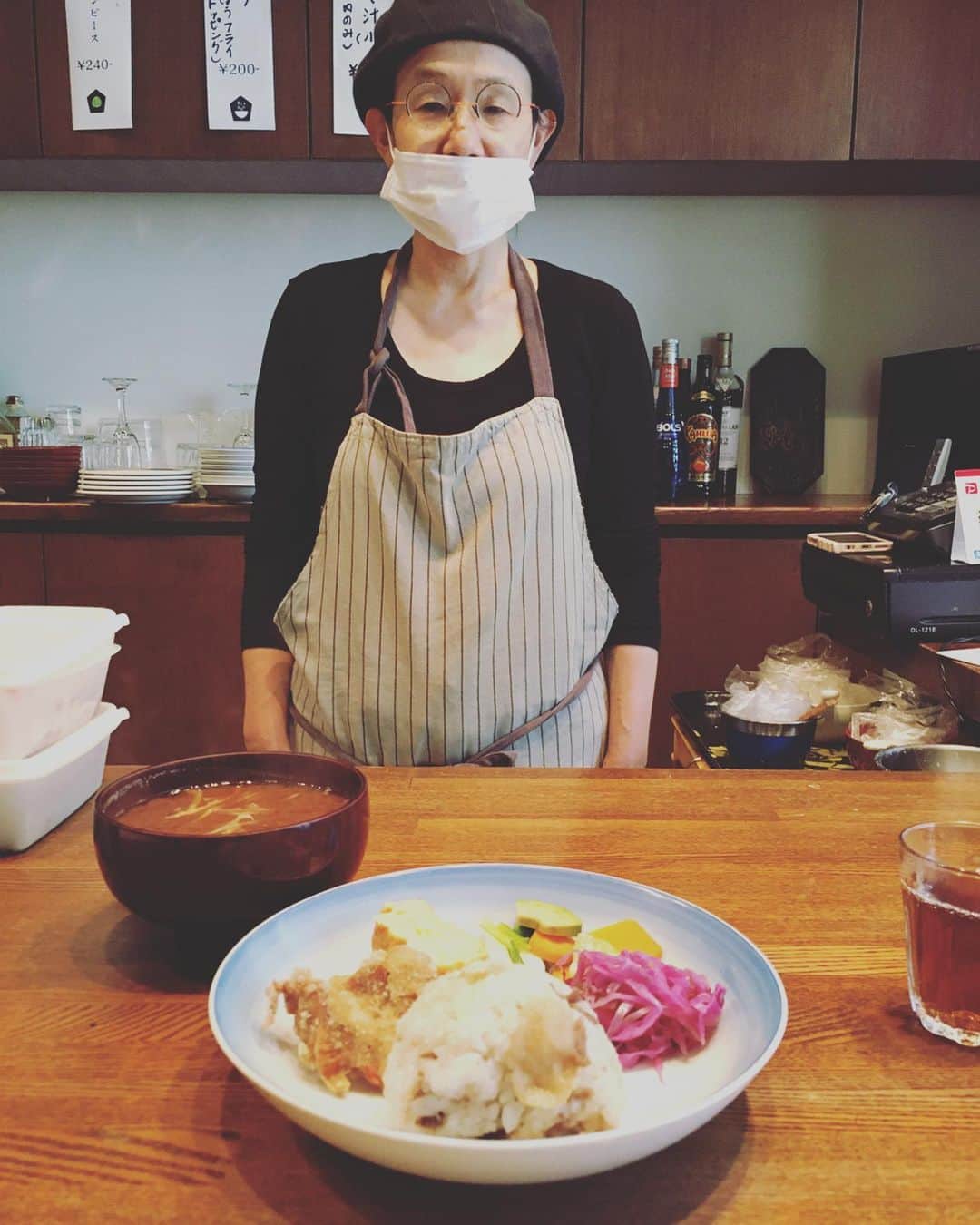 猫沢エミのグルメインスタ