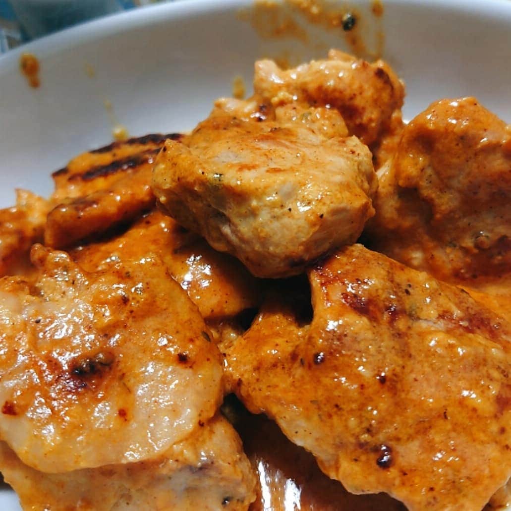 加藤園子さんのインスタグラム写真 - (加藤園子Instagram)「スッゴク美味しいチーズの味噌漬け作った💕 #OZアカデミー のレフェリー  #伊東幸子 に教えてもらったのー✨ あたしは地元の赤味噌派なんで、  #チーズの赤味噌漬け  その後の写真は、自粛中に #クックパッド 先生で覚えた、 #簡単明太クリームパスタ、#簡単タンドリーチキン #簡単鶏ハム #かぶのバターソテー  去年沖縄から買ってきた #ガパオライス✨ 全部簡単メニュー😁✌️ 好きなものを自分で作る喜び✨  #自粛中に #ミシンの楽しさと #料理の楽しさを #再確認しました」6月1日 22時31分 - kato_sonoko