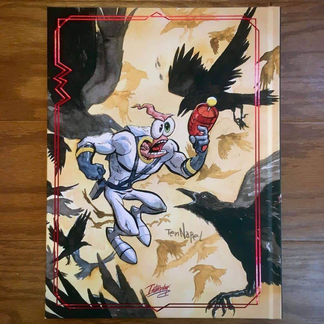 アウル・シティーさんのインスタグラム写真 - (アウル・シティーInstagram)「The great @dougtennapel, creator of Earthworm Jim, sent me two of his books. Absolutely incredible illustrations and art, the book pages have gold on them, even the box they came in is stunning. Really beautiful stuff. Go see what Doug is working on currently if you’re into comics and graphic novels.  It brings me joy to wander around the universe of an artist, to experience the adventure and intrigue they bring to life through their work. Studying someone’s craft not only inspires me, it unlocks my own imagination when I realize there are infinite numbers of worlds and stories and characters one can create, each of them new and unique and wonderful.」6月1日 23時11分 - owlcityofficial