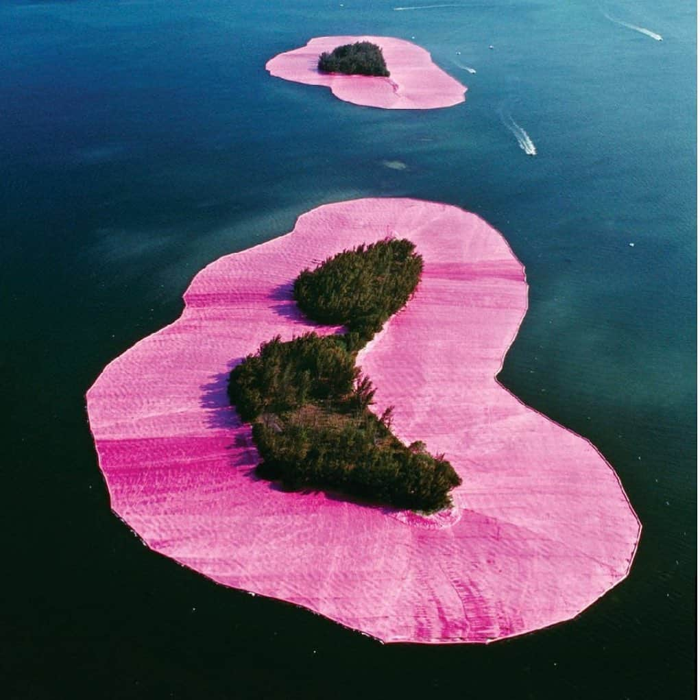 カーラ・ブルーニさんのインスタグラム写真 - (カーラ・ブルーニInstagram)「#christo @christojeanneclaude 🌹」6月1日 23時14分 - carlabruniofficial