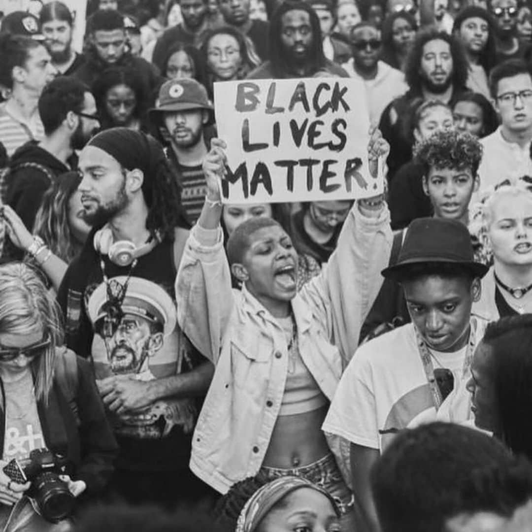 ジュヨンのインスタグラム：「“Black Lives Matter”」