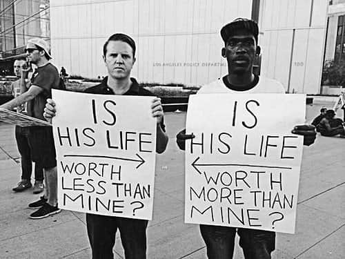 ハイメ・アルグエルスアリのインスタグラム：「#noracism」