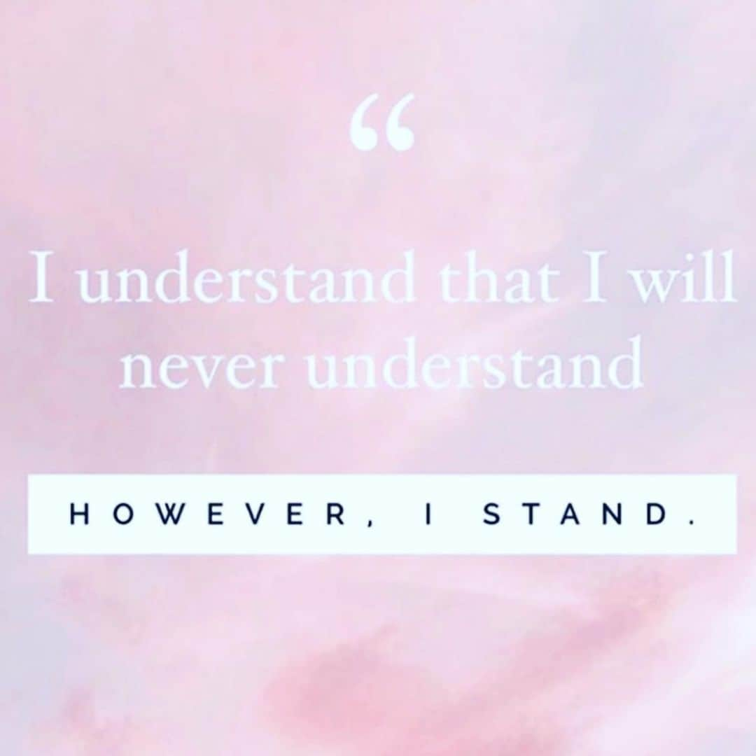 ケンドール・バーツさんのインスタグラム写真 - (ケンドール・バーツInstagram)「I don’t know what to say, I don’t know how to say what I want to say.  I don’t want to say the wrong thing.  I feel there are so many others saying it better so I am listening, I am watching, I am scared and confused but I am learning.  I stand for change and support everyone who is non violently protesting for social justice.  Together we can make a difference. #blacklivesmatter  #justiceforgeorgefloyd」6月2日 3時21分 - kendallvertes