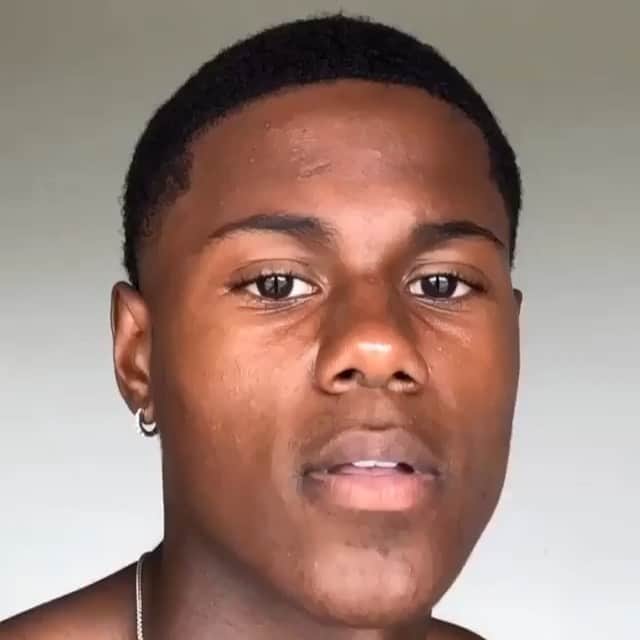 Paul Octaviousのインスタグラム：「These phrases and words said by @camig.ftp are words still sometimes spoken by my mom even to this day to us kids.  It’s second nature for a black mother to remind her children ...listen there’s an opposing force out there that wants you gone...erased, please watch yourself l love you. 💔🤎🖤 . Don't put your hands in your pockets  Don't put your hoodie on  Don't be outside with no shirt on  Check in with people it don't even matter if you're down the street  Don't be out too late  Don't touch anything you're not buying  Never leave the store without a receipt or a bag even if it's just a pack of gum  Never make it look like there's an altercation between you or someone else  Never leave the house withoutyour ID  Don't drive with a wife beater on  Don't drive with a do rag on  Don't go out in public with neither  Don't ride with music too loud  Don't stare at a Caucasian woman  If a cop stops you randomly and start questioning you don't talk back just compromise, if you ever get pulled over hands on the dashboard and ask can you get out your license and registration  #BlackLivesMatter  #justiceforgeorgefloyd #lgbt #socialjustice #strongblackwoman #blackpower #blackwoman #protest #blackandproud #cnn #msnbc #obama」