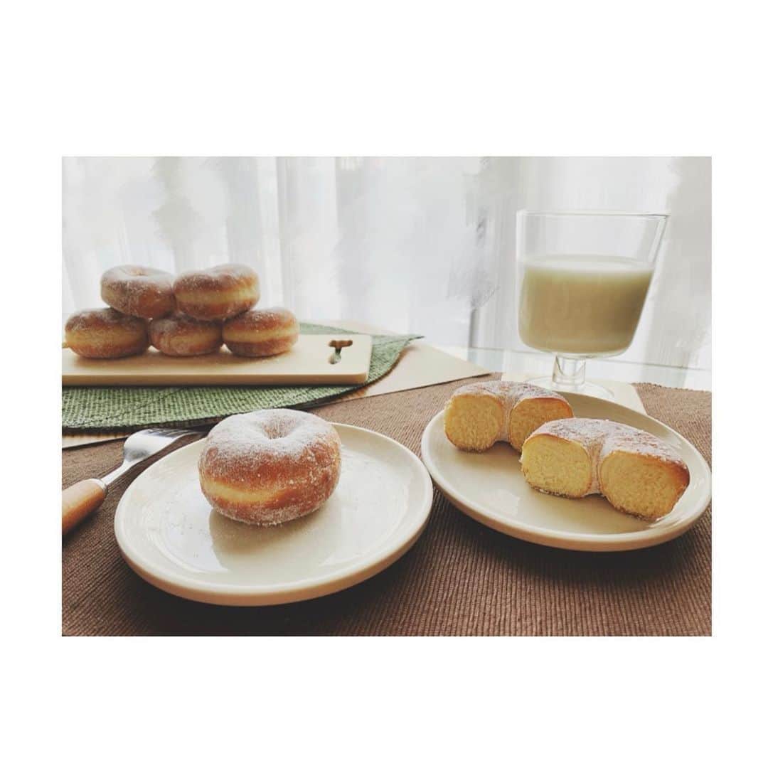 玉田志織さんのインスタグラム写真 - (玉田志織Instagram)「． ずっと作ってみたかったイーストドーナツ🍩 ． ． #おうちカフェ #イーストドーナツ #homecooking #homecafe #homemade #instafood」6月2日 14時44分 - tamada_shiori_official