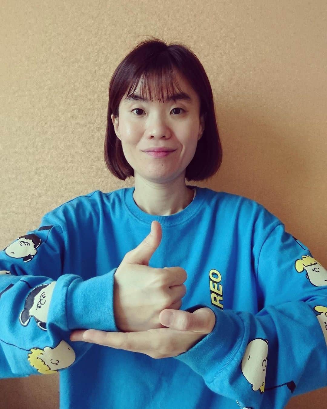 イ・ユンジのインスタグラム：「내친구의챌린지#희극인#박지선#덕분에챌린지#대리포스팅#자필챌린지#또박또박한진심#대리하며제마음도한번더더합니다 확진자가늘어나고있습니다.우리의일상을위해끝까지노력해야겠습니다ㅡ#손씻기#마스크착용하기#내건강잘체크하기」