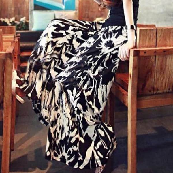 maison de LATIRのインスタグラム：「大人サファリ感あるワイドパンツ。 気分と一緒にゆったりしたひと時を。 . お求めはコチラから▼▼ @maison_de_latir #maison_de_latir #https://shop-list.com/women/brand/maison-de-latir/」