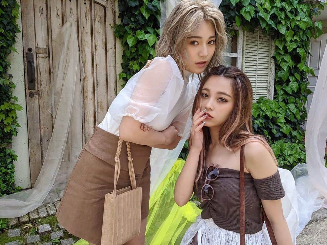 土屋怜菜（れいぽよ）さんのインスタグラム写真 - (土屋怜菜（れいぽよ）Instagram)「もうPOPでGAL企画できなくなるの﻿ 寂しいなあ( ´･ω･`)﻿ ﻿ GAL可愛いなあ。大好き🥺🥺」6月2日 13時43分 - reipoyo_0411