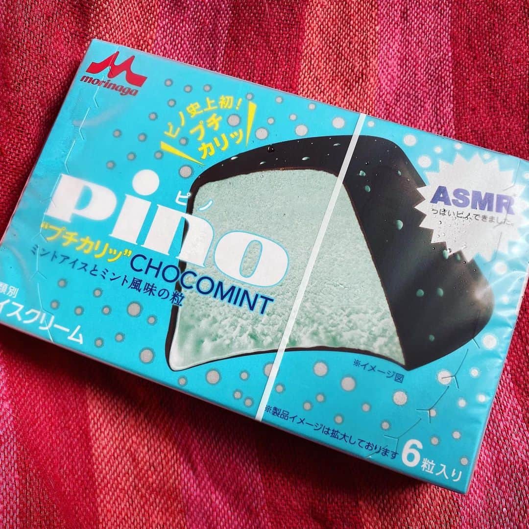 野本かりあのインスタグラム：「大好きな #pino が、大好きなチョコミント味を発売💖 #ASMRって初めて知った」