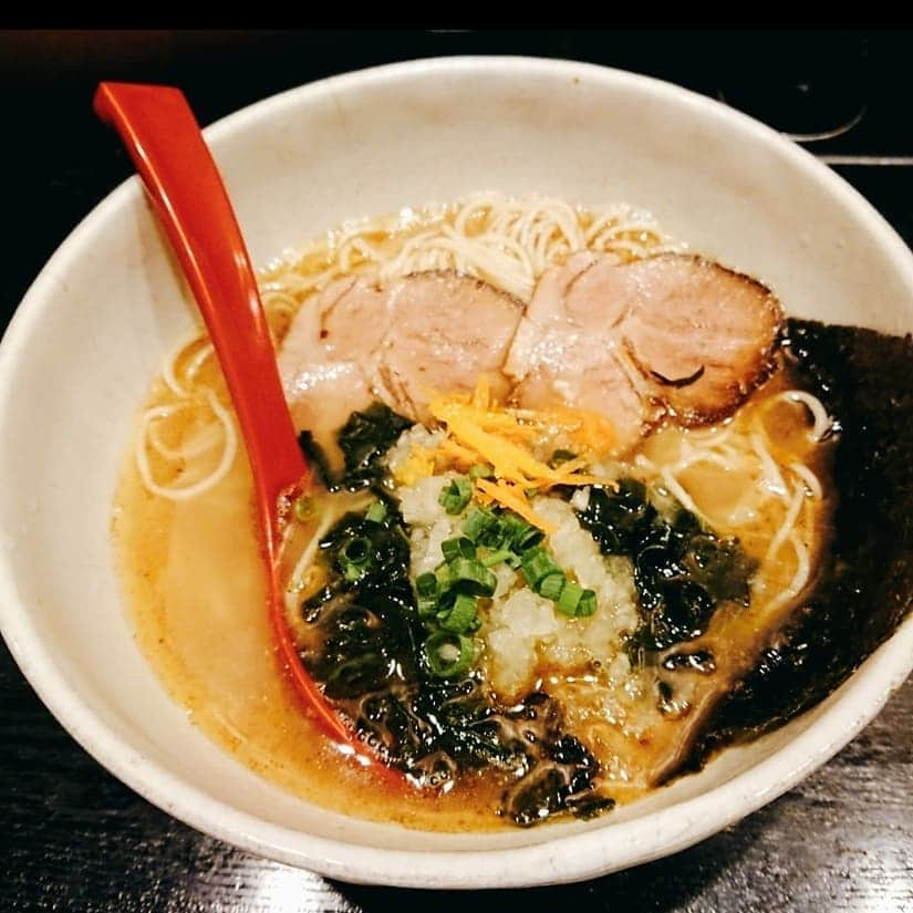 さとう珠緒さんのインスタグラム写真 - (さとう珠緒Instagram)「玄米麺のグルテンフリーラーメン🍜🍥 Buono!  #グルテンフリー #ラーメン #玄米麺 #グルテンフリーラーメン #ゆず醤油 #こうすけ #美味しかった #良い１日を✨」6月2日 14時19分 - tamao_satoh