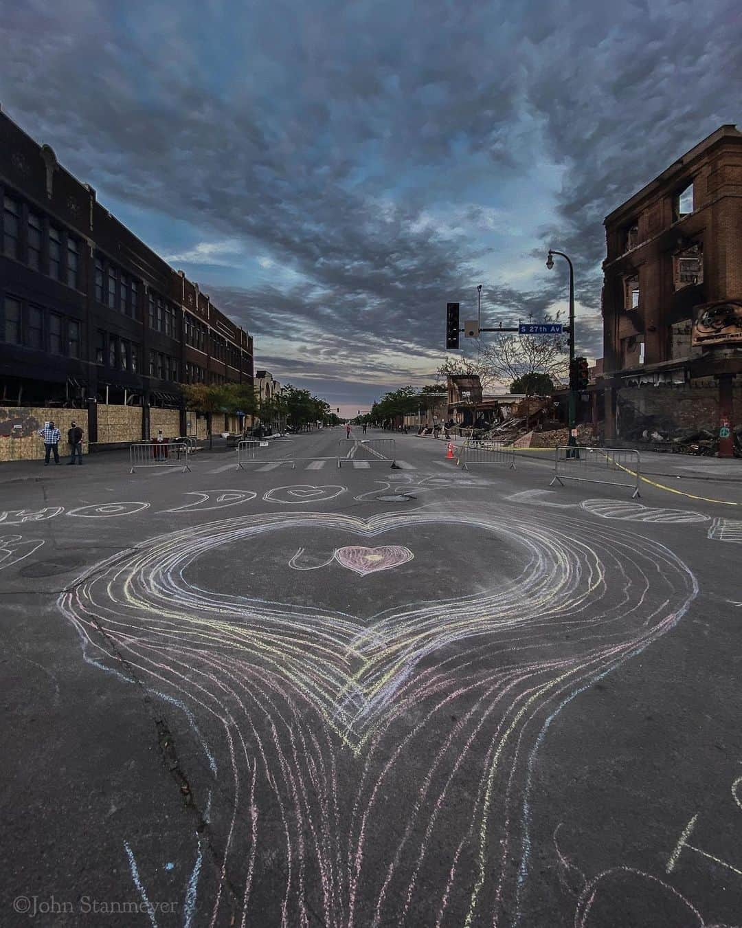 ジョン・スタンメイヤーさんのインスタグラム写真 - (ジョン・スタンメイヤーInstagram)「Minneapolis, May 31, 2020 ⠀⠀⠀⠀⠀⠀⠀⠀ #minneapolis #georgefloyd #protest @viiphoto」6月2日 5時43分 - johnstanmeyer