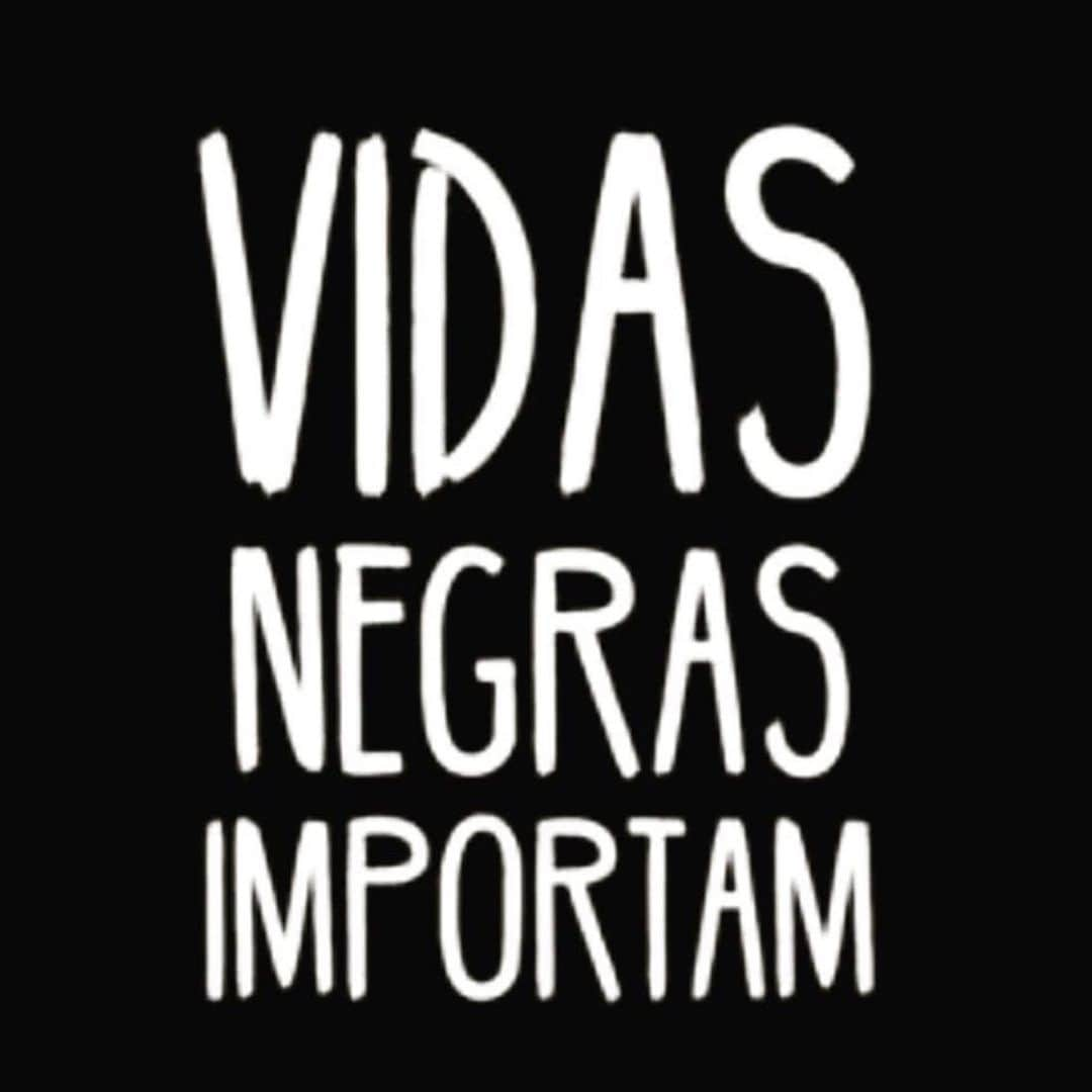 Mariana Riosさんのインスタグラム写真 - (Mariana RiosInstagram)「#vidasnegrasimportam  #antiracismo」6月2日 5時59分 - marianarios