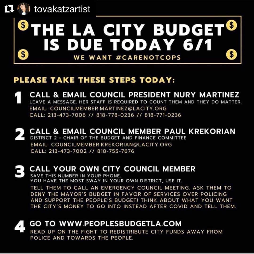 レイチェル・レフィブレさんのインスタグラム写真 - (レイチェル・レフィブレInstagram)「Please LOS ANGELES, take action TODAY!!! #Repost @tovakatzartist with @get_repost ・・・ If you’re in LA, call/email your reps TODAY. #blacklivesmatter #thepeoplesbudgetla  Redistribute the city’s funds toward the people!」6月2日 6時51分 - rachellelefevre