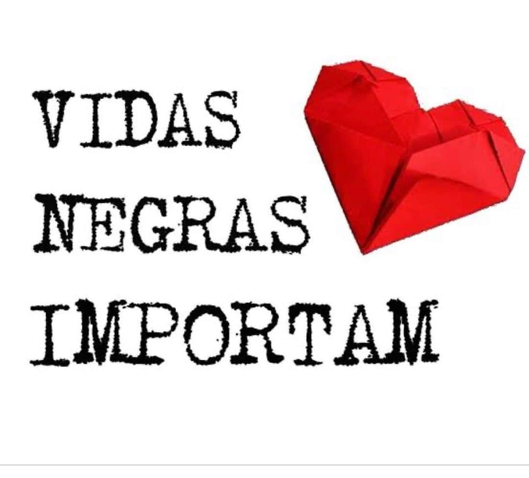 アンジェリカさんのインスタグラム写真 - (アンジェリカInstagram)「“ o que me preocupa não é o grito dos maus é o silêncio dos bons”. Mather Luther king  Devemos sim com muito amor no coração lutar contra o racismo..., não podemos admitir nenhum tipo de preconceito , não é esse o mundo que queremos para nossos filhos! Toda vida importa e vamos juntos nessa luta! Aprendendo com humildade e fé! #somostodosantiracistas #maisamorporfavor #respeitoavida #TODAViDAIMPORTA」6月2日 7時43分 - angelicaksy