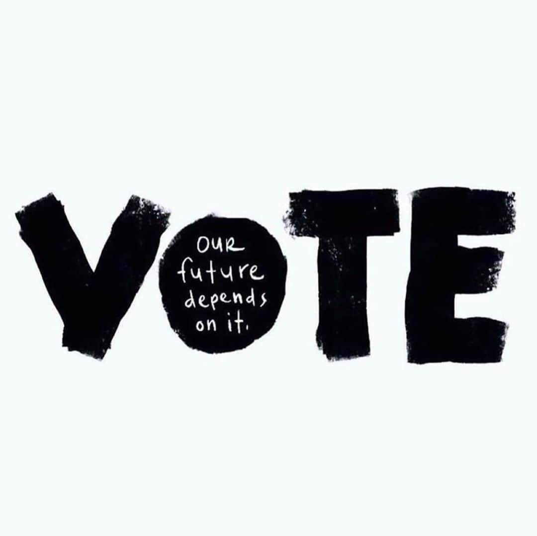 ジョシュア・ダラスのインスタグラム：「Take ACTION.  Elections are happening tomorrow if you live in New Mexico, District of Columbia, Rhode Island, Pennsylvania, Maryland, South Dakota, Indiana, Montana, and Iowa — all presidential primaries except Iowa. More info at @rockthevote  Not in these states? Starting now make sure your voter information is up to date. Start to educate yourself about your upcoming city, state, and national elections. #Vote #BlackLivesMatter  Thanks for sharing @jeannetripplehorn」