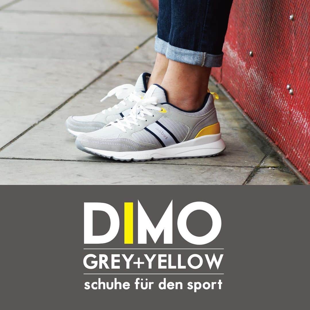 Mobus Footwearさんのインスタグラム写真 - (Mobus FootwearInstagram)「DIMO ﻿ "Schuhe Fur Den Sport"シューズはスポーツの為に。ドイツのスポーツブランドmobus TRAINERよりライフスタイルスニーカー新作が登場！﻿ モーブストレーナーシリーズの中でもカジュアルな雰囲気を持つDIMO。もちろんトレーナーシリーズにラインナップされるゆえの設計がされている。 ﻿ 着用モデル: DIMO LT.GREY/WHT 👟﻿ ▶Price:6,800﻿ ▶Size:40-44﻿ ▶Material：メッシュ﻿ ーーーーーーーーーーー﻿ 🔍﻿ ﻿ DIMOの購入はアカウントトップの（@mobusofficial）から！﻿ ﻿  #mobus﻿ #モーブス #mobussneaker #モーブススニーカー﻿ #ドイツ #mobusofficial #mobustrainer  #DIMO #おしゃれさんと繋がりたい ﻿ #ウォーキング ﻿ #ワークアウト ﻿ #workout ﻿ #run ﻿ #アウトドア ﻿ #ランニング ﻿ #マラソン ﻿ #sports﻿ #フィットネス﻿ #スニーカー同好会 ﻿ #kicks ﻿ #kickstagram﻿ #wolk﻿ #筋トレ﻿ #スニーカーコーデ﻿ #足元クラブ﻿ #春コーデ﻿ #キックス﻿ #スニーカー大好き﻿ #シューズ﻿ #ブンデスリーガ ﻿」6月2日 9時57分 - mobusofficial