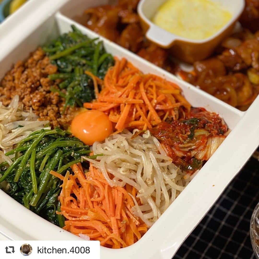#macaronimate(マカロニメイト)プロジェクトさんのインスタグラム写真 - (#macaronimate(マカロニメイト)プロジェクトInstagram)「【マカロニメイトTOPICS✍️】 韓国料理は日本に売っている身近な食材や調味料で作ることができるので、料理のレパートリーを増やしたい時にぴったりですよね💪🇰🇷 . 今回は、見ているだけでお腹が空いてくる、マカロニメイトの韓国料理をご紹介します✨ . ▶ @kumi_x_93 さん：チーズタッカルビ ▶ @maki00516 さん：ユッケジャン ▶ @sakuracafe001 さん：冷麺＆チヂミ ▶ @yukis_table さん：コマキンパ ▶ @yunas_kittchin さん：キンパ＆ヤンニョムチキン ▶ @kitchen.4008 さん：ビビンバ . 暑い季節になってくると辛いものが食べたくなりますよね！汗をにじませながら食べる韓国料理は最高です🤤🍚 . ------------------------------------------------- マカロニメイト公式アカウントです。 #マカロニメイト を付けて写真を投稿すると、 macaroni記事やこのアカウントでご紹介させていただく場合がございます✨ おいしい写真をどんどん投稿し、編集部と共にmacaroniを盛り上げてくださいね🍳 ------------------------------------------------- ◆macaroni編集部の記事や動画制作に力を貸してくれる「マカロニメイト」を大募集中◆ 詳しくはプロフィールのURLをチェックしてね！ ------------------------------------------------- . #韓国料理#辛いもの好き#ユッケジャン#冷麺#チヂミ#キンパ#ヤンニョムチキン#チーズタッカルビ#晩ごはん#今日の献立#今日のおひるごはん#お昼ごはん#今日のランチ#今日のごはん#料理記録#ごはん日記#料理好き#今日の食卓#丁寧な暮らし#豊かな暮らし#料理部#料理好きな人と繋がりたい#献立記録#手料理日記#簡単ごはん#時短ごはん#먹스타그램#음식스타그램」6月2日 11時25分 - macaronimate