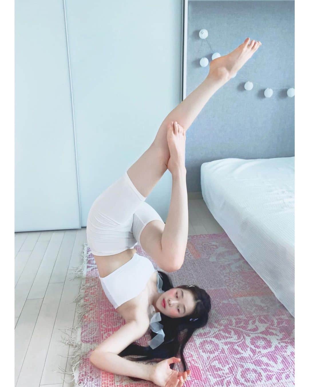 sanga yoginiさんのインスタグラム写真 - (sanga yoginiInstagram)「🧘🏻‍♀️」6月2日 12時54分 - sanga_yonini
