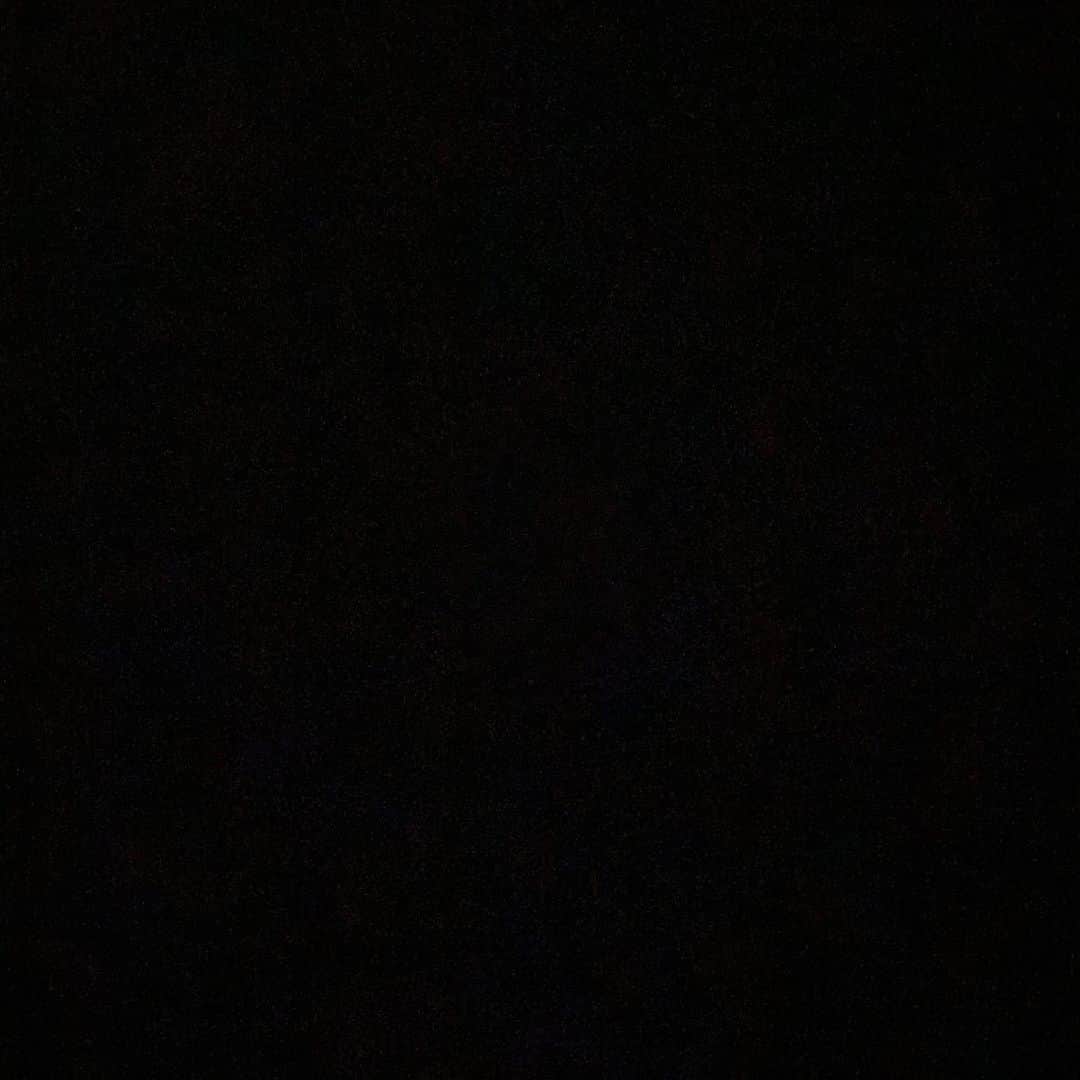 ビクトリア・アザレンカのインスタグラム：「#blackouttuesday」